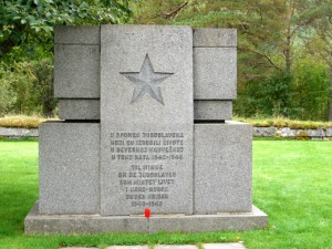 Jugoslawische Gedenkstätte in Botn - klein